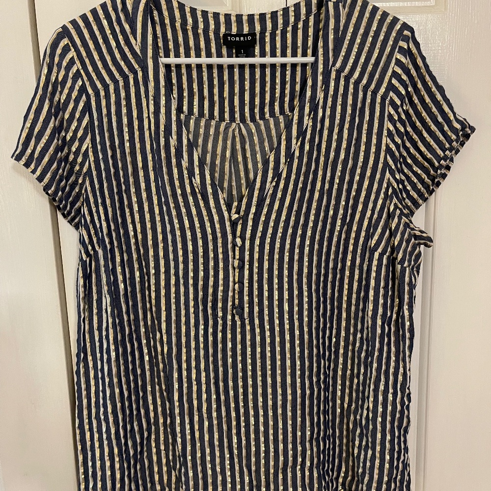 Torrid blouse